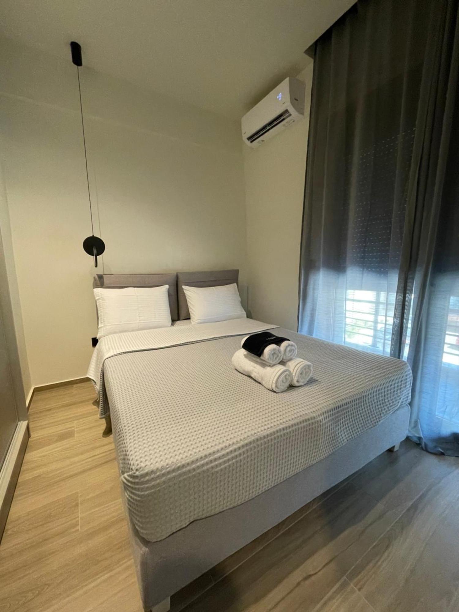 Jk Luxury Apartments Nea Chili Exterior photo